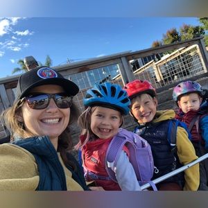 Meet your Posher, Alexandra